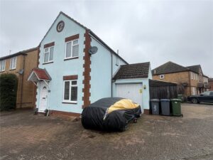 Wilding Drive, Kesgrave, Ipswich, Suffolk, IP5 2AE